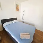 Stylish With Balcony Self Check-in A Hoh زيورخ