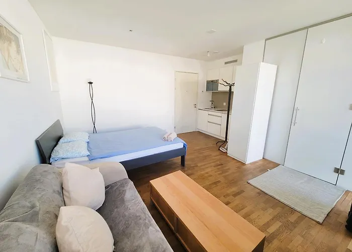 Apartament Stylish With Balcony Self Check-in A Hoh *