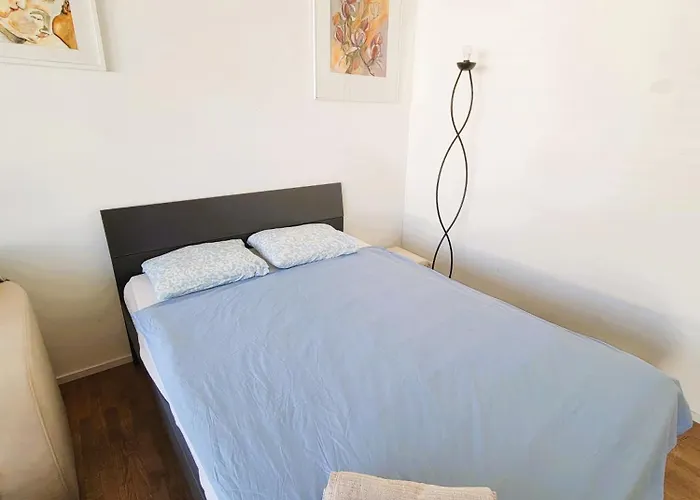 Stylish With Balcony Self Check-in A Hoh Apartment Zurich